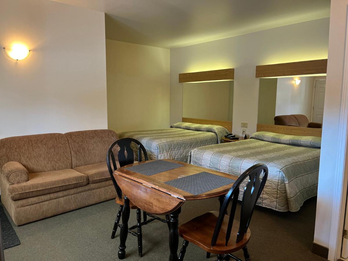 Calabogie Motor Inn Zewnętrze zdjęcie