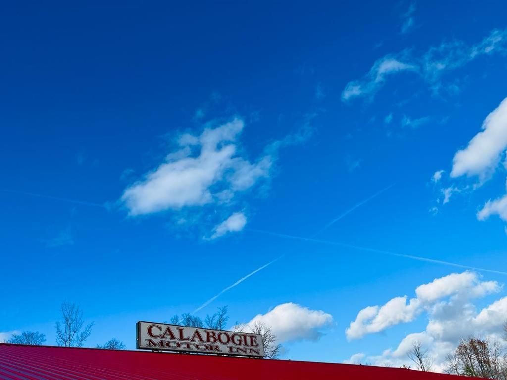 Calabogie Motor Inn Zewnętrze zdjęcie